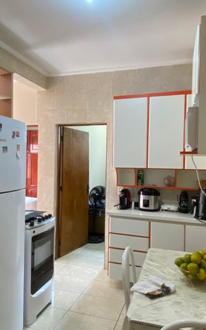 Casa à venda com 200m², 3 quartos e 2 vagasCozinha
