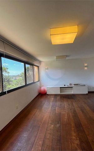 Apartamento à venda com 170m², 3 quartos e 2 vagas