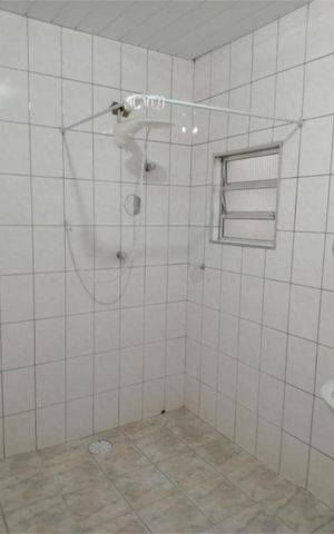 Casa à venda com 298m², 5 quartos e 6 vagas
