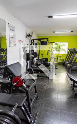 Apartamento para alugar com 45m², 2 quartos e 1 vaga Apartamento para alugar com 45m², 2 quartos e 1 vagaÁrea comum - Academia