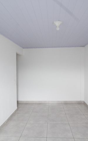 Casa para alugar com 32m², 1 quarto e sem vaga Casa para alugar com 32m², 1 quarto e sem vagaQuarto