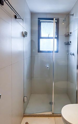 Apartamento para alugar com 72m², 2 quartos e 1 vaga Apartamento para alugar com 72m², 2 quartos e 1 vagaBanheiro da suíte