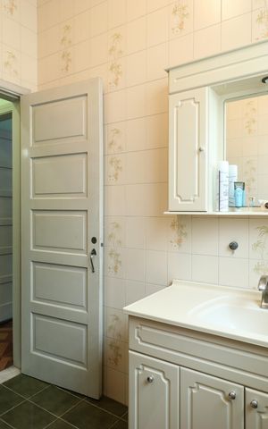 Casa à venda com 400m², 3 quartos e 8 vagasBanheiro 