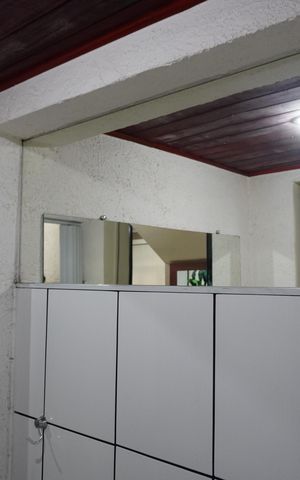 Casa à venda com 260m², 5 quartos e 5 vagasBanheiro 1