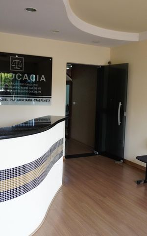 Casa à venda com 260m², 5 quartos e 5 vagasSala 1
