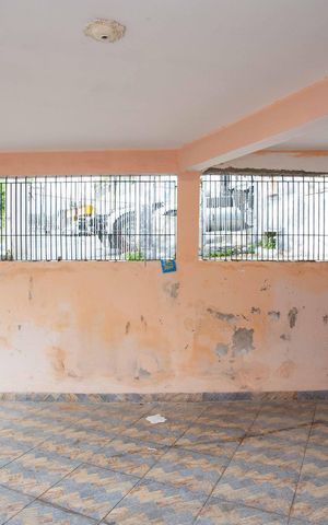 Casa à venda com 192m², 2 quartos e 1 vagaGaragem