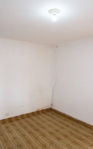 Casa à venda com 192m², 2 quartos e 1 vagaSala