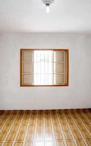 Casa à venda com 192m², 2 quartos e 1 vagaQuarto 2