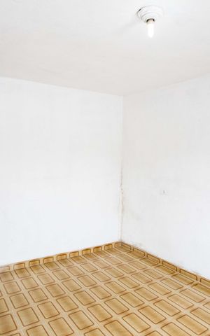 Casa à venda com 192m², 2 quartos e 1 vagaQuarto 2