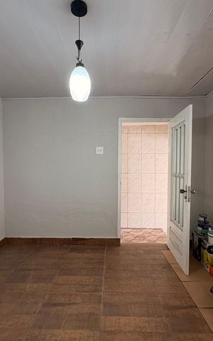 Casa para alugar com 80m², 2 quartos e 1 vaga Casa para alugar com 80m², 2 quartos e 1 vagaSala