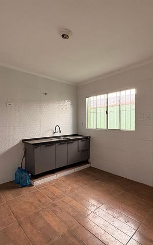 Casa para alugar com 80m², 2 quartos e 1 vaga Casa para alugar com 80m², 2 quartos e 1 vagaCozinha