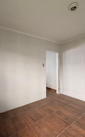 Casa para alugar com 80m², 2 quartos e 1 vaga Casa para alugar com 80m², 2 quartos e 1 vagaCozinha