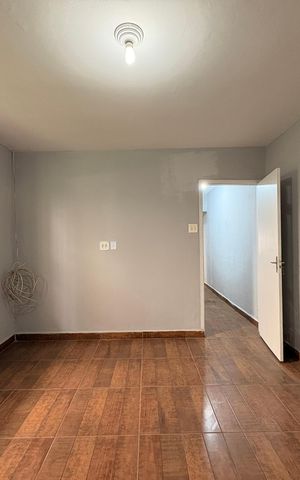Casa para alugar com 80m², 2 quartos e 1 vaga Casa para alugar com 80m², 2 quartos e 1 vagaQuarto 1