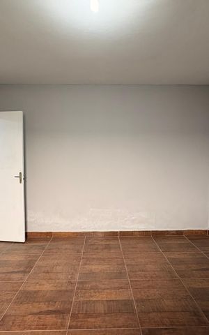 Casa para alugar com 80m², 2 quartos e 1 vaga Casa para alugar com 80m², 2 quartos e 1 vagaQuarto 1
