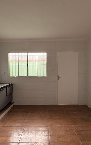 Casa para alugar com 80m², 2 quartos e 1 vaga Casa para alugar com 80m², 2 quartos e 1 vagaCozinha