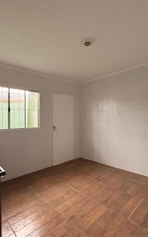 Casa para alugar com 80m², 2 quartos e 1 vaga Casa para alugar com 80m², 2 quartos e 1 vagaCozinha