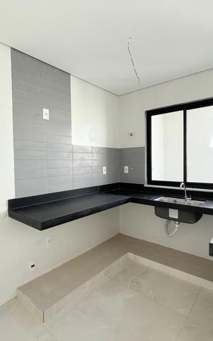 Casa à venda com 102m², 3 quartos e 2 vagas Casa à venda com 102m², 3 quartos e 2 vagasCozinha
