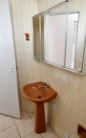 Apartamento para alugar com 90m², 2 quartos e 2 vagasBanheiro social
