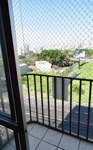 Apartamento para alugar com 90m², 2 quartos e 2 vagasVaranda da sala