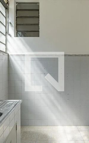 Casa à venda com 213m², 5 quartos e 2 vagas Casa à venda com 213m², 5 quartos e 2 vagasCozinha casa 4