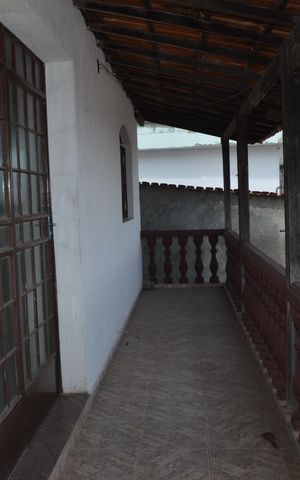 Casa para alugar com 178m², 3 quartos e 3 vagasVaranda