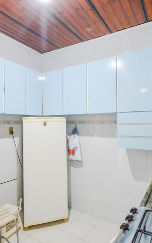 Casa para alugar com 80m², 2 quartos e 2 vagasCozinha