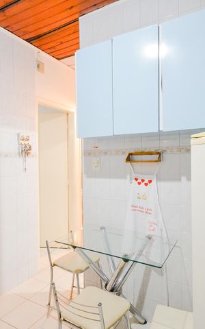Casa para alugar com 80m², 2 quartos e 2 vagasCozinha