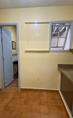 Casa para alugar com 30m², 1 quarto e sem vaga Casa para alugar com 30m², 1 quarto e sem vagaCozinha