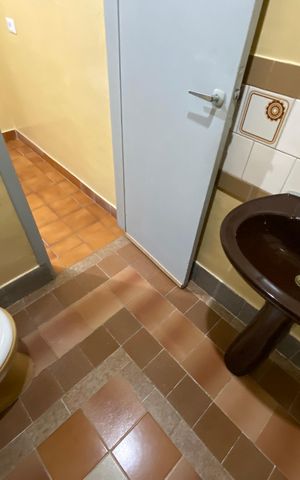 Casa para alugar com 30m², 1 quarto e sem vaga Casa para alugar com 30m², 1 quarto e sem vagaBanheiro