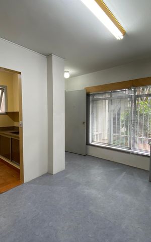 Casa para alugar com 30m², 1 quarto e sem vaga Casa para alugar com 30m², 1 quarto e sem vagaKitnet