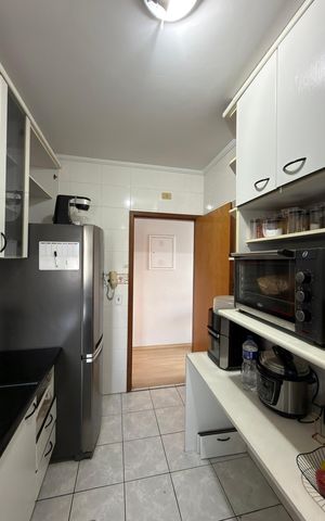 Apartamento à venda com 89m², 3 quartos e 2 vagas Apartamento à venda com 89m², 3 quartos e 2 vagasCozinha