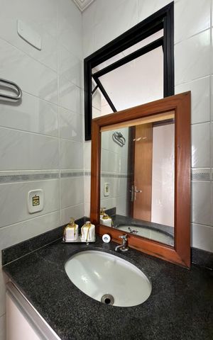 Apartamento à venda com 89m², 3 quartos e 2 vagas Apartamento à venda com 89m², 3 quartos e 2 vagasBanheiro Social