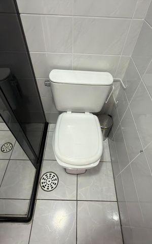 Apartamento à venda com 89m², 3 quartos e 2 vagas Apartamento à venda com 89m², 3 quartos e 2 vagasBanheiro Social