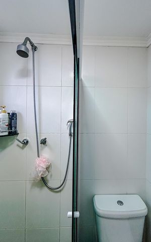 Apartamento à venda com 74m², 3 quartos e 2 vagasBanheiro da Suíte