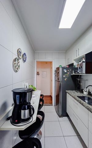Apartamento à venda com 74m², 3 quartos e 2 vagasCozinha