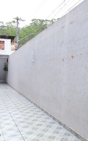 Casa à venda com 125m², 2 quartos e 2 vagasCorredor