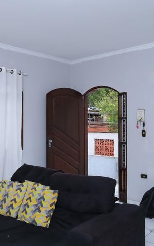 Casa à venda com 125m², 2 quartos e 2 vagasSala