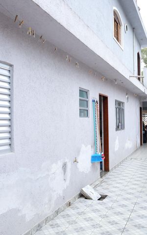 Casa à venda com 125m², 2 quartos e 2 vagasCorredor