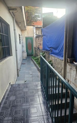Casa à venda com 134m², 2 quartos e 2 vagasÁrea externa
