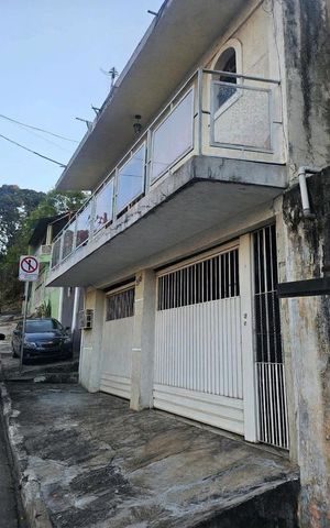 Casa à venda com 134m², 2 quartos e 2 vagasFachada