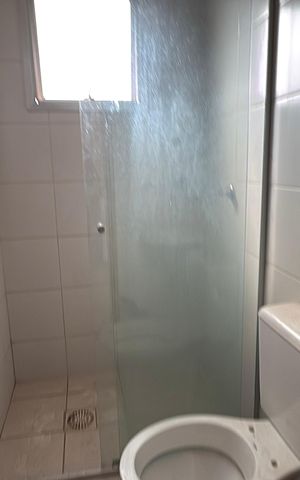 Studio para alugar com 40m², 1 quarto e sem vaga Studio para alugar com 40m², 1 quarto e sem vagaBanheiro social