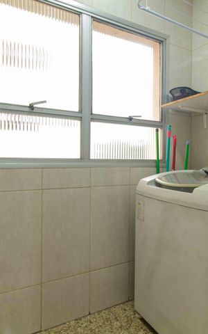 Apartamento à venda com 79m², 1 quarto e 1 vaga Apartamento à venda com 79m², 1 quarto e 1 vagaÁrea de Serviço