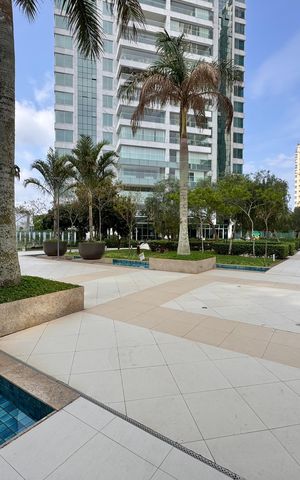 Apartamento para alugar com 266m², 3 quartos e 4 vagas Apartamento para alugar com 266m², 3 quartos e 4 vagasÁrea comum
