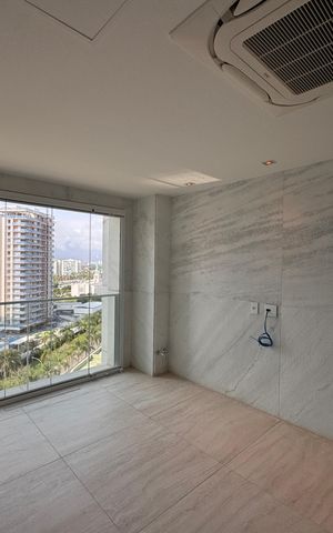 Apartamento para alugar com 266m², 3 quartos e 4 vagas Apartamento para alugar com 266m², 3 quartos e 4 vagasCopa