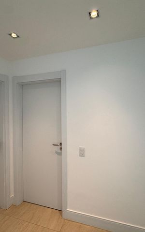 Apartamento para alugar com 266m², 3 quartos e 4 vagas Apartamento para alugar com 266m², 3 quartos e 4 vagasHall Dormitórios