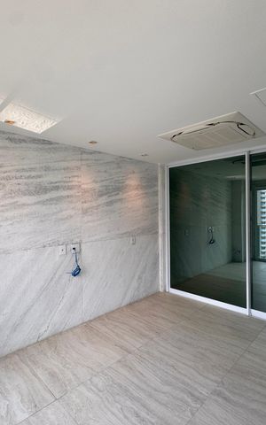 Apartamento para alugar com 266m², 3 quartos e 4 vagas Apartamento para alugar com 266m², 3 quartos e 4 vagasCopa