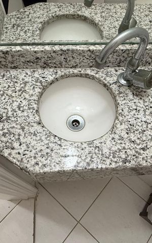 Apartamento para alugar com 160m², 3 quartos e 3 vagas Apartamento para alugar com 160m², 3 quartos e 3 vagasBanheiro Suíte