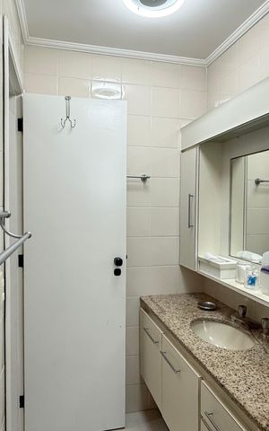 Apartamento para alugar com 160m², 3 quartos e 3 vagas Apartamento para alugar com 160m², 3 quartos e 3 vagasBanheiro Suíte