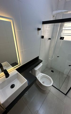Apartamento à venda com 49m², 2 quartos e sem vaga Apartamento à venda com 49m², 2 quartos e sem vagaBanheiro
