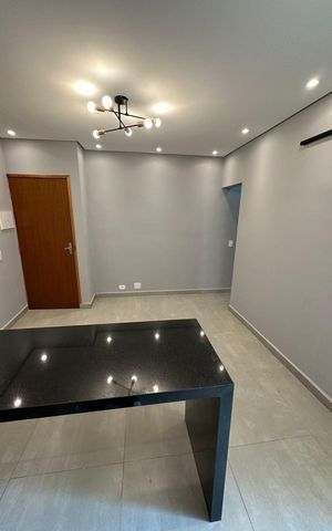Apartamento à venda com 49m², 2 quartos e sem vaga Apartamento à venda com 49m², 2 quartos e sem vagaSala